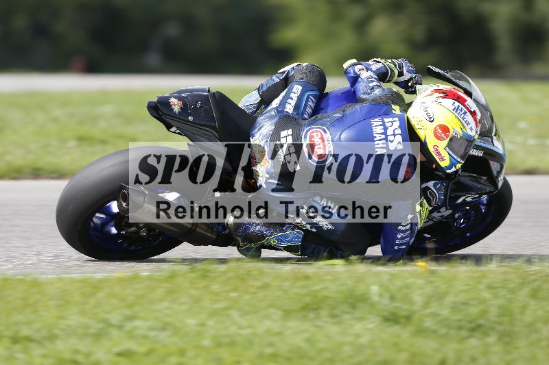 Archiv-2025/53 16.09.2025 Track Day Domi Aegerter ADR/Gruppe gelb/unklar